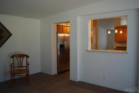 55422 Gross Dr, Bend, OR 97707 photo 7