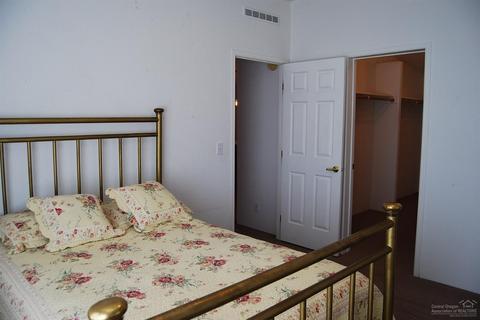 55422 Gross Dr, Bend, OR 97707 photo 11