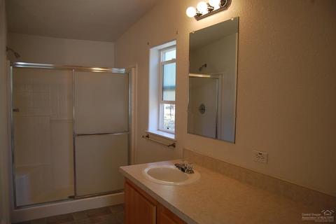 55422 Gross Dr, Bend, OR 97707 photo 13