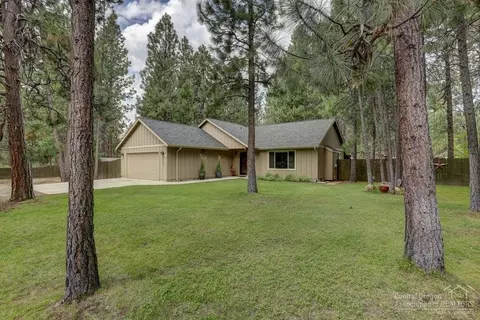 19096 Obsidian Rd, Bend, OR 97702 photo 23