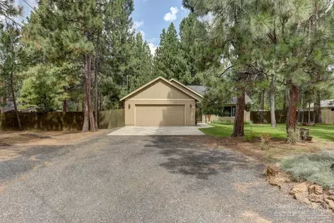 19096 Obsidian Rd, Bend, OR 97702 photo 25
