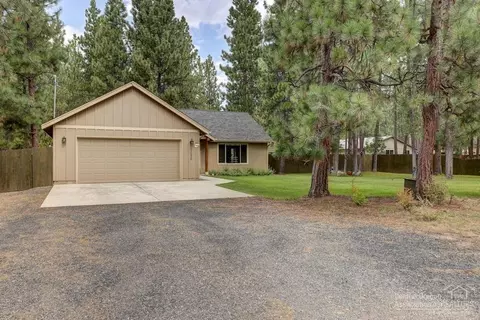 19096 Obsidian Rd, Bend, OR 97702 photo 24