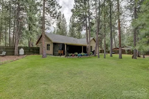 19096 Obsidian Rd, Bend, OR 97702 photo 18