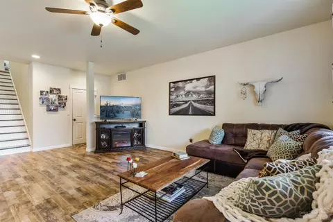21184 Clairaway Ave, Bend, OR 97702 photo 3