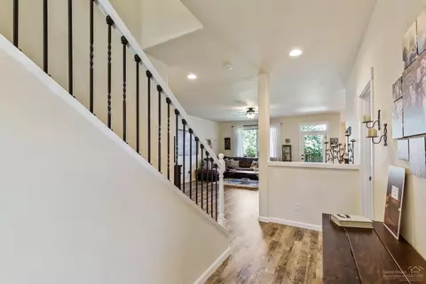 21184 Clairaway Ave, Bend, OR 97702 photo 9