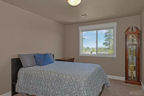 63113 Pikes Ct, Bend, OR 97701 photo 18