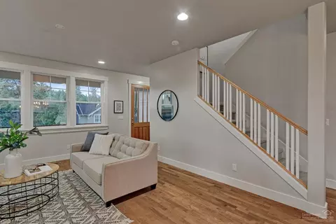 2470 NW Drouillard Ave, Bend, OR 97703 photo 6