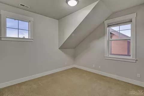 2470 NW Drouillard Ave, Bend, OR 97703 photo 20