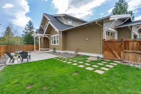 2470 NW Drouillard Ave, Bend, OR 97703 photo 24