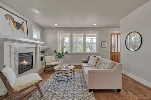 2470 NW Drouillard Ave, Bend, OR 97703 photo 7