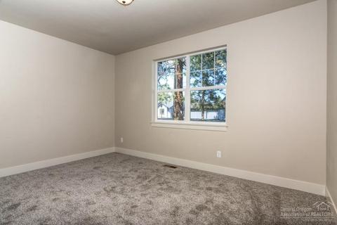 841 E Cascade Ave, Sisters, OR 97759 photo 22