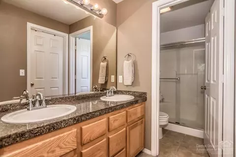 19966 Powers Rd, Bend, OR 97702 photo 17