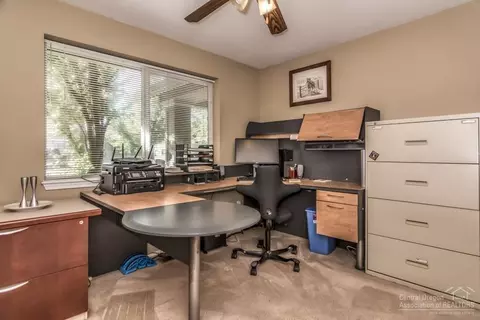 19966 Powers Rd, Bend, OR 97702 photo 12