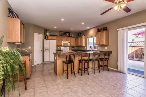 19966 Powers Rd, Bend, OR 97702 photo 5