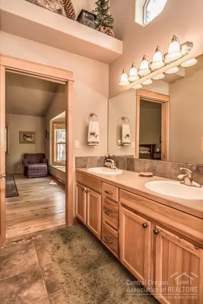16960 Glendale, Bend, OR 97707 photo 20