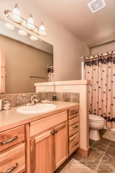 16960 Glendale, Bend, OR 97707 photo 21