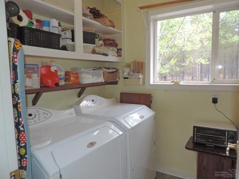 52254 Pine Forest Dr, La Pine, OR 97739 photo 17