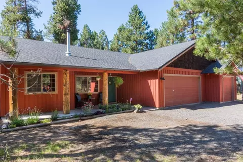 56069 Savage Dr, Bend, OR 97707 photo 24