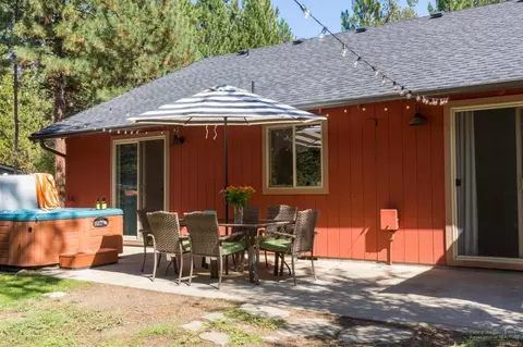 56069 Savage Dr, Bend, OR 97707 photo 22