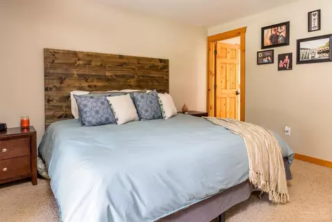 56069 Savage Dr, Bend, OR 97707 photo 13