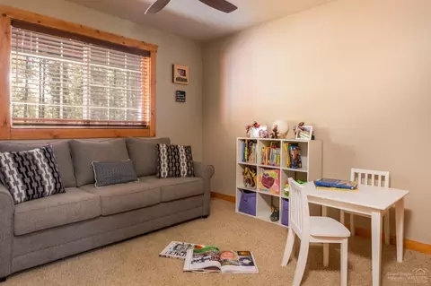 56069 Savage Dr, Bend, OR 97707 photo 18