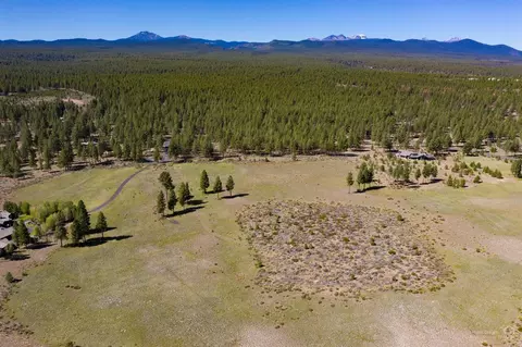 18882 Sutherland Ct, Bend, OR 97702 photo 14