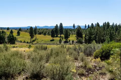 18882 Sutherland Ct, Bend, OR 97702 photo 1