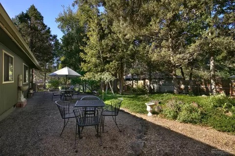 61175 Benham, Bend, OR 97702 photo 24