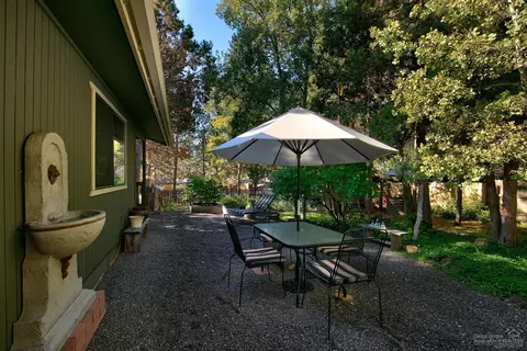 61175 Benham, Bend, OR 97702 photo 23