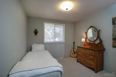 61175 Benham, Bend, OR 97702 photo 20