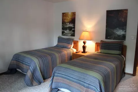 57324 Beaver Ridge Loop, Sunriver, OR 97707 photo 10
