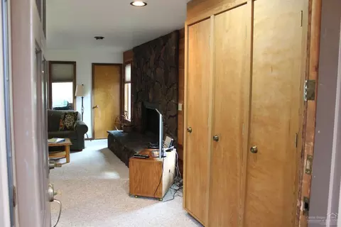 57324 Beaver Ridge Loop, Sunriver, OR 97707 photo 3