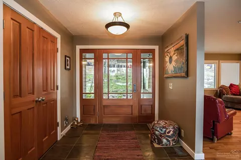 63276 Saddleback Dr, Bend, OR 97703 photo 4