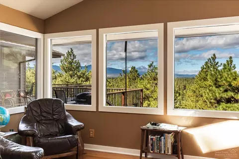 63276 Saddleback Dr, Bend, OR 97703 photo 14