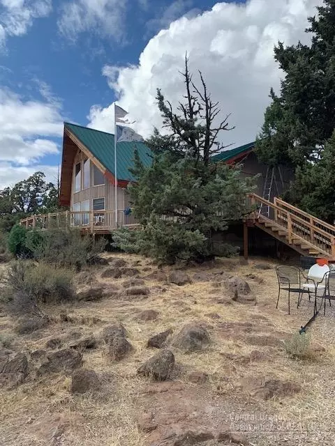 65317 85th St, Bend, OR 97703 photo 1
