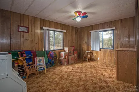 19635 Apache Rd, Bend, OR 97702 photo 11