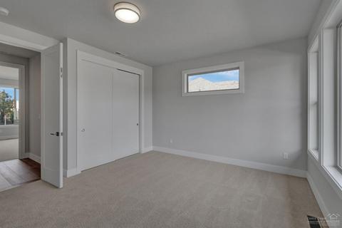 60865 SW Headwaters Loop, Bend, OR 97702 photo 20