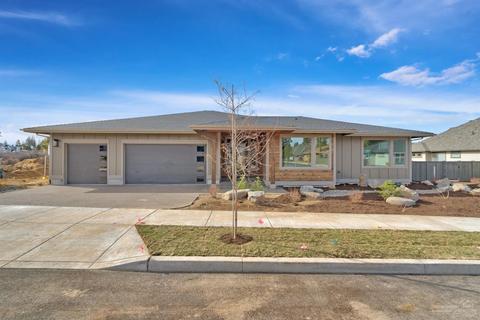60865 SW Headwaters Loop, Bend, OR 97702 photo 1