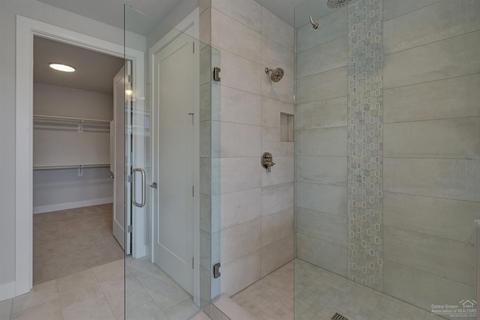 60865 SW Headwaters Loop, Bend, OR 97702 photo 18