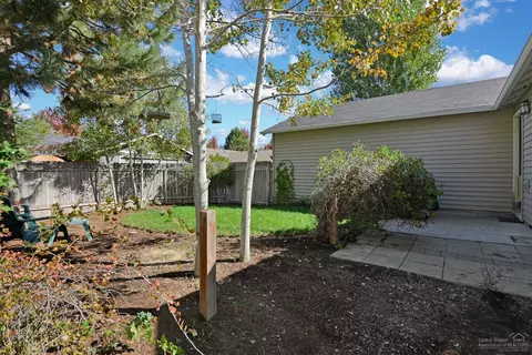 20654 Daisy Ln, Bend, OR 97702 photo 15