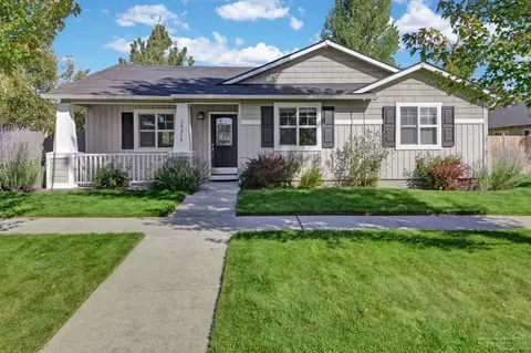 20654 Daisy Ln, Bend, OR 97702 photo 1