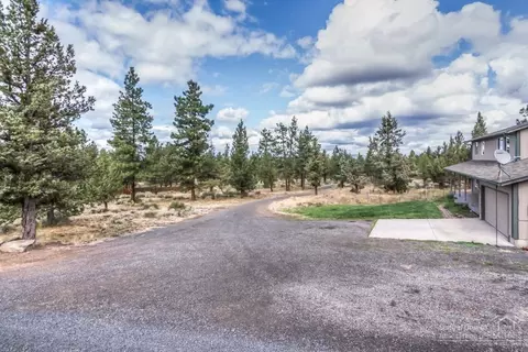 67545 Highway 20, Bend, OR 97703 photo 24
