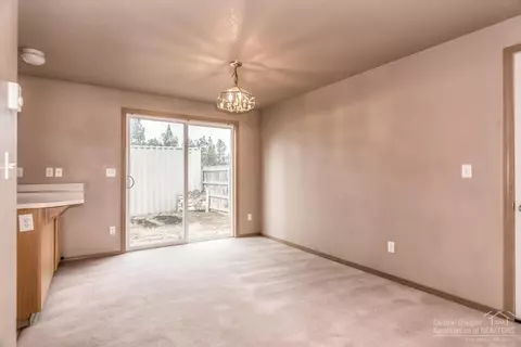 67545 Highway 20, Bend, OR 97703 photo 5