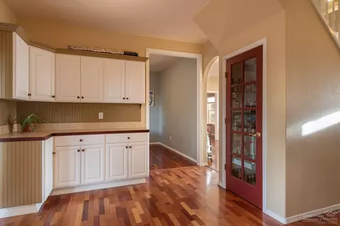 63512 Pharaoh Ct, Bend, OR 97701 photo 4