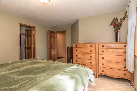 19942 Quail Pine Loop, Bend, OR 97702 photo 13