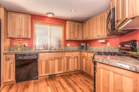 19942 Quail Pine Loop, Bend, OR 97702 photo 10