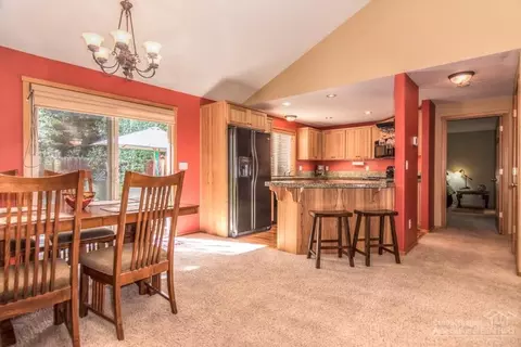 19942 Quail Pine Loop, Bend, OR 97702 photo 8