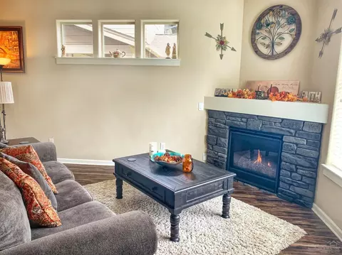 20784 NE Boulderfield Ave, Bend, OR 97701 photo 5