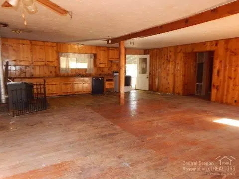 51273 Parker Rd, La Pine, OR 97739 photo 8