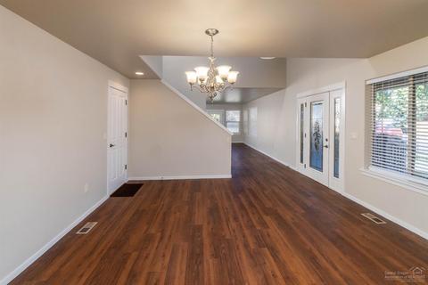 21124 Clairaway Ave, Bend, OR 97702 photo 11